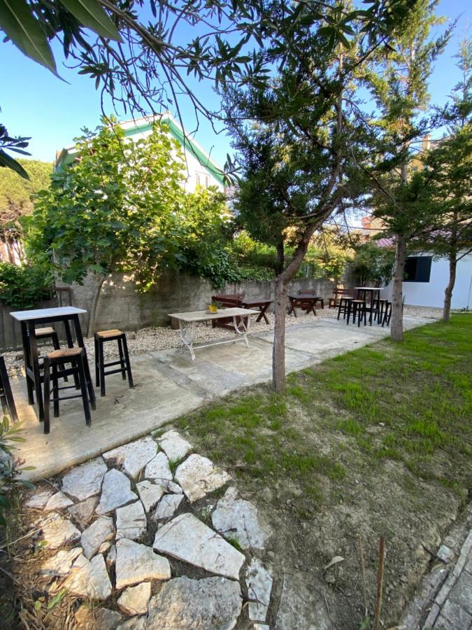Hotel Garden Villa ARDO Golem  Buitenkant foto